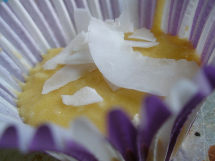 Kokosmuffins på väg att gräddas