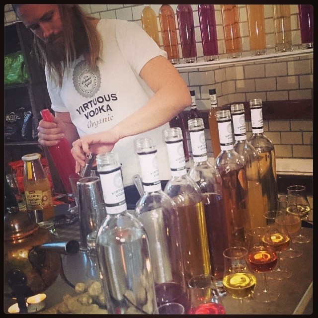 Virtuous Vodka var på plats och bjöd på härligt värmande chaidrink med vaniljvodka samt den godaste sommardrinken ever, med smak av deras fantastiska hallonvodka. (Foto: Charles Thulin)