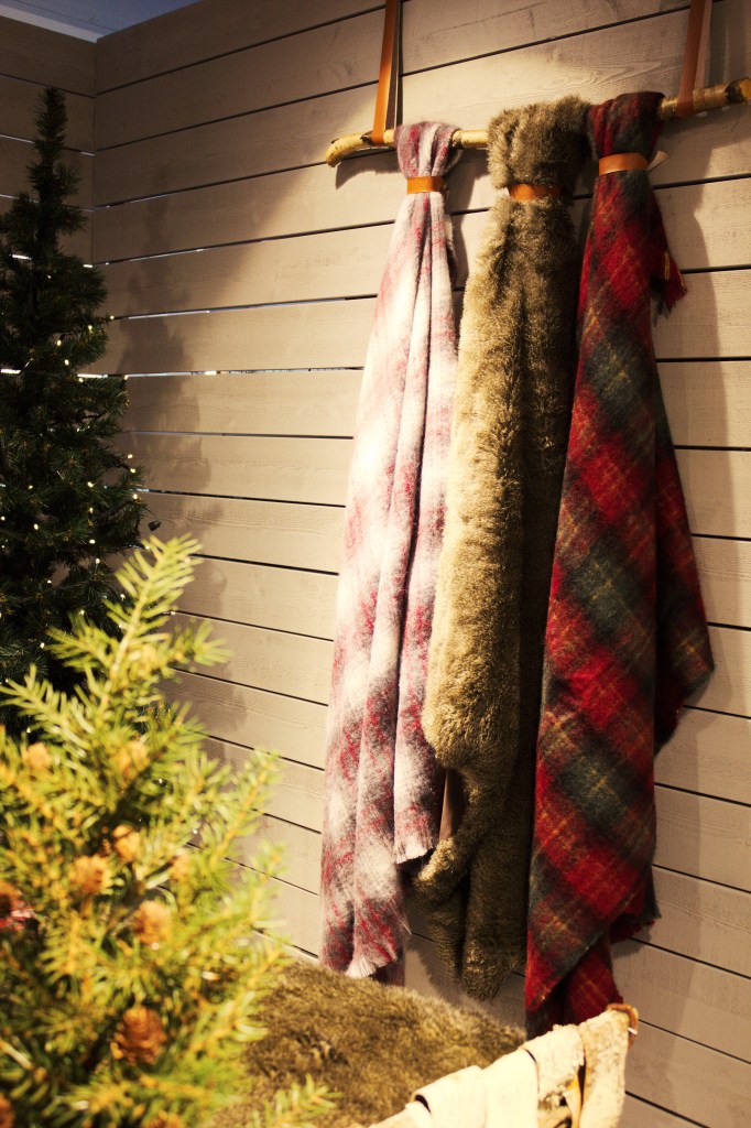 Vackra plädar för kalla vinterkvällar.